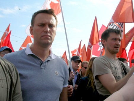 а слева  шёл  Алексей Навальный.JPG